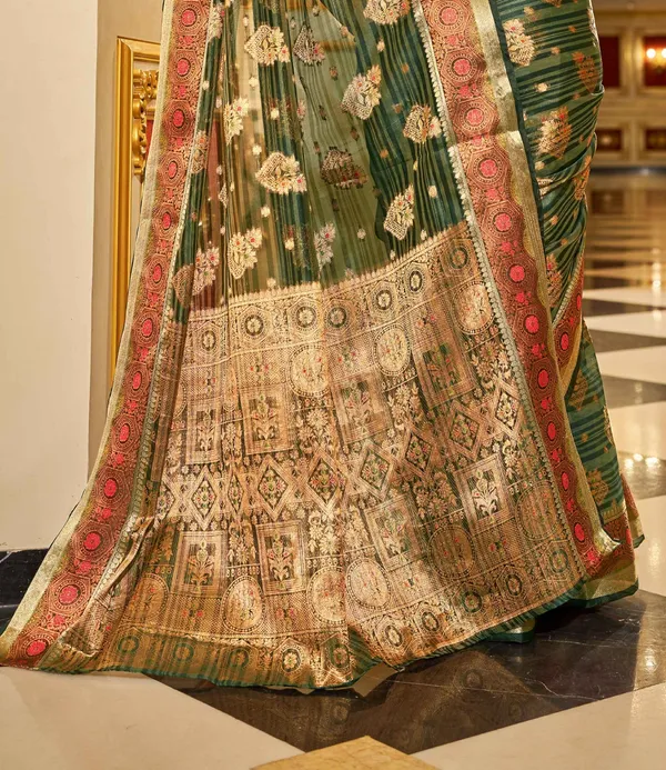 Green_Organza_Sarees_With_Blouse_Piece_For_Women
