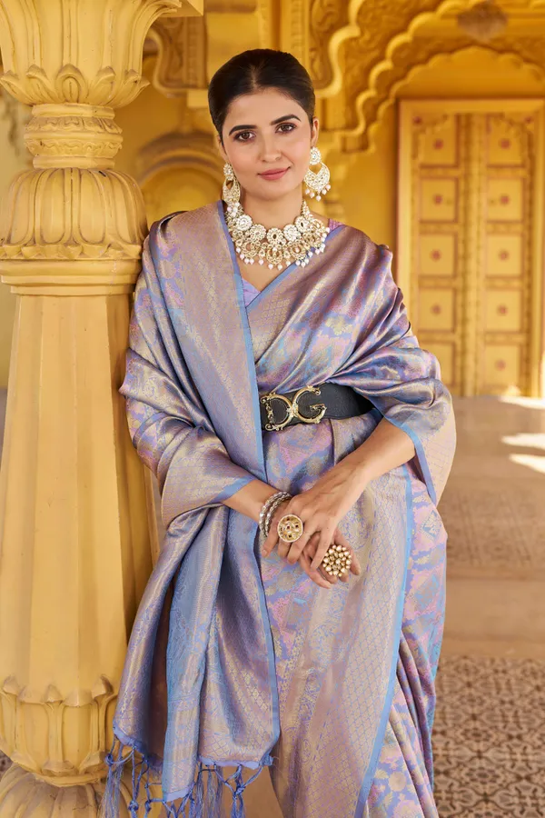 Lovender_Silk_Sarees_With_Blouse_Piece_For_Women