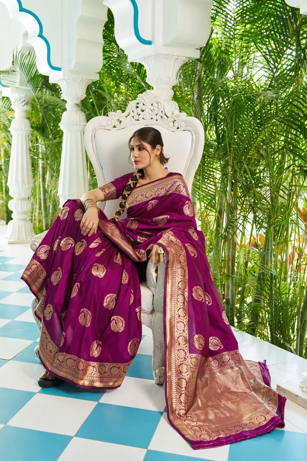 Purple_Cotton_Silk_Sarees_With_Blouse_Piece_For_Women