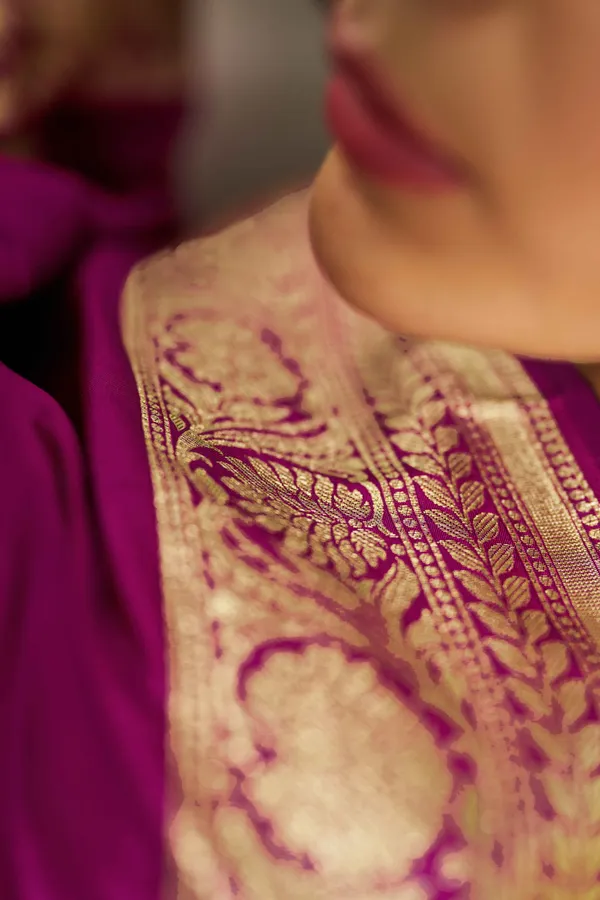 Purple_Cotton_Silk_Sarees_With_Blouse_Piece_For_Women