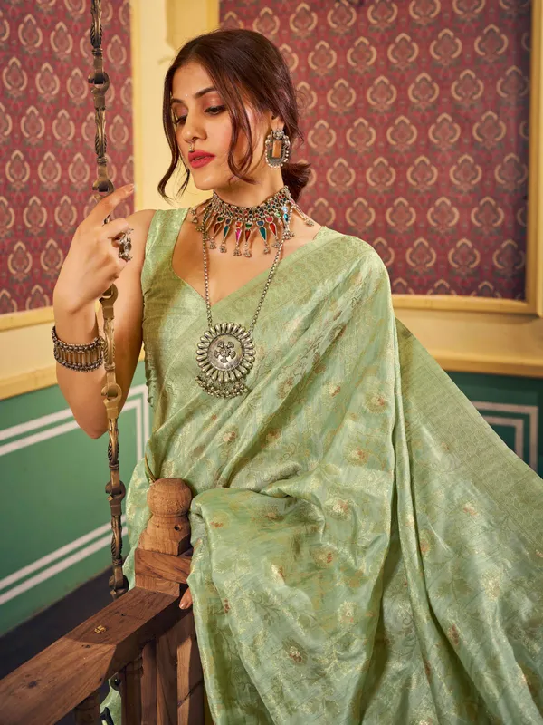 Pista_Silk_Sarees_With_Blouse_Piece_For_Women