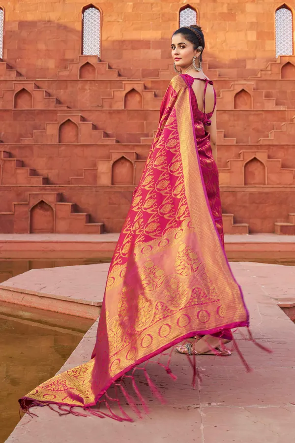 Purple_Silk_Sarees_With_Blouse_Piece_For_Women