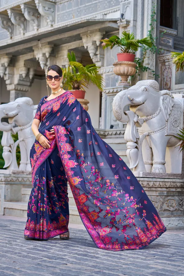 Blue_Cotton_Sarees_With_Blouse_Piece_For_Women