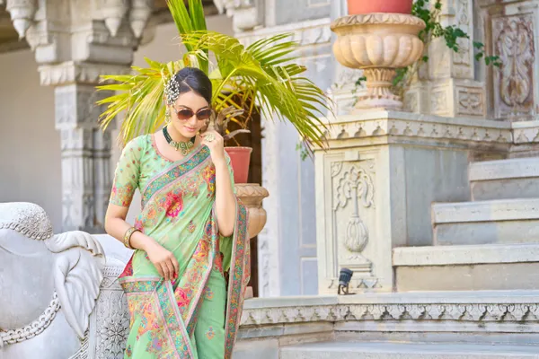 Pista_Cotton_Sarees_With_Blouse_Piece_For_Women