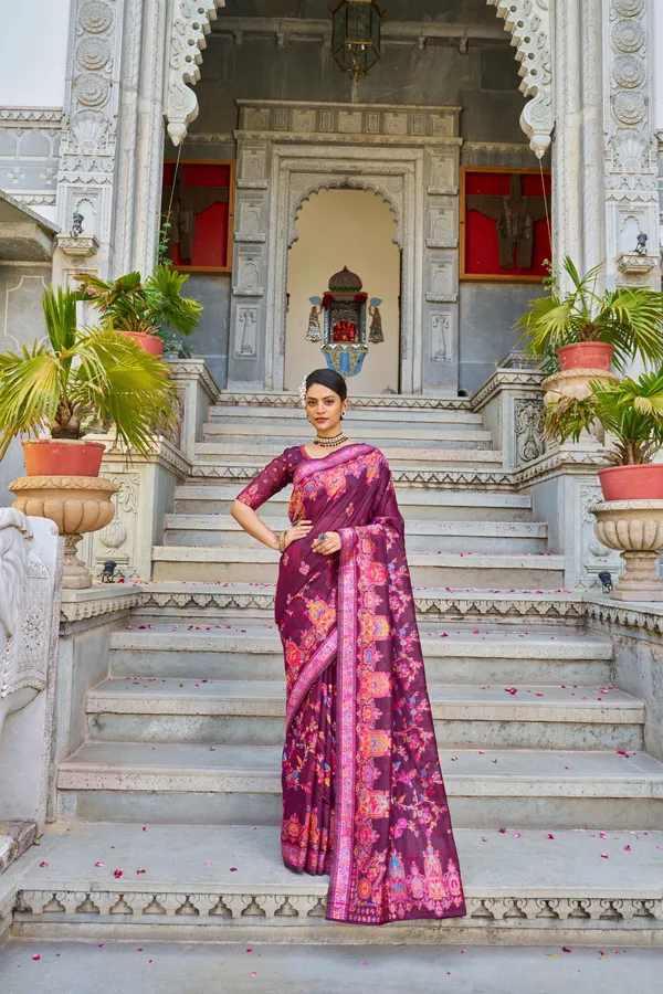 Purple_Cotton_Sarees_With_Blouse_Piece_For_Women