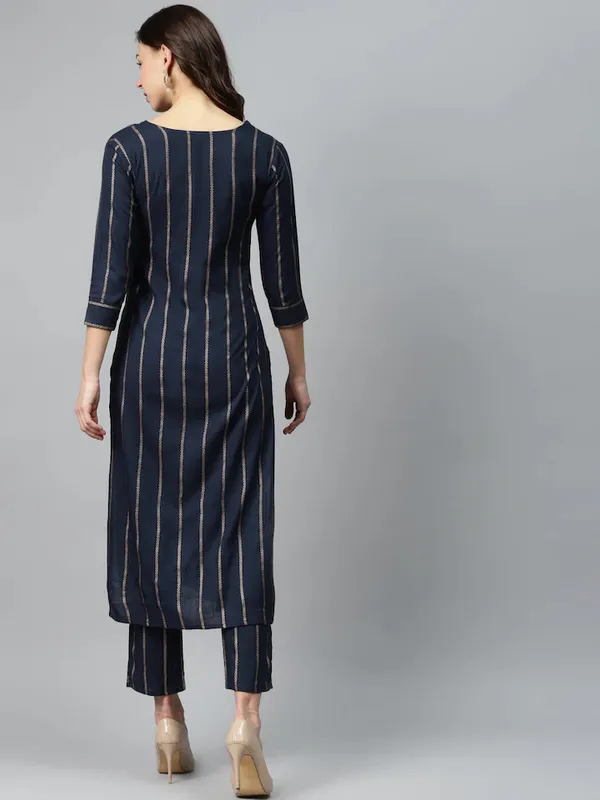 Dark_Blue_Striped_Viscose_Rayon_3/4_Sleeve_Kurta_Pant_Set_For_Women