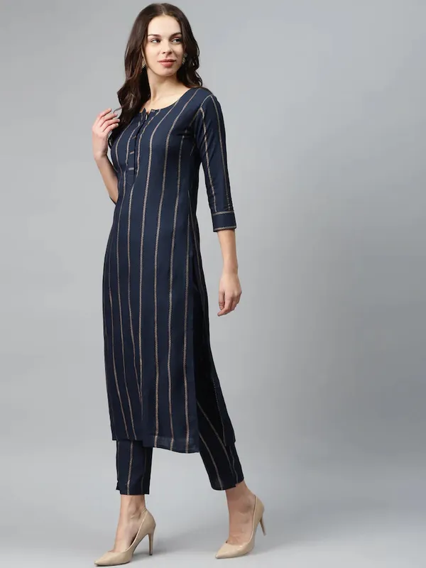 Dark_Blue_Striped_Viscose_Rayon_3/4_Sleeve_Kurta_Pant_Set_For_Women