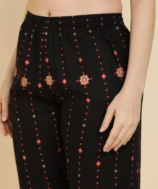Black_Printed_Sleeveless_Rayon_Kurti_Pant_For_Women