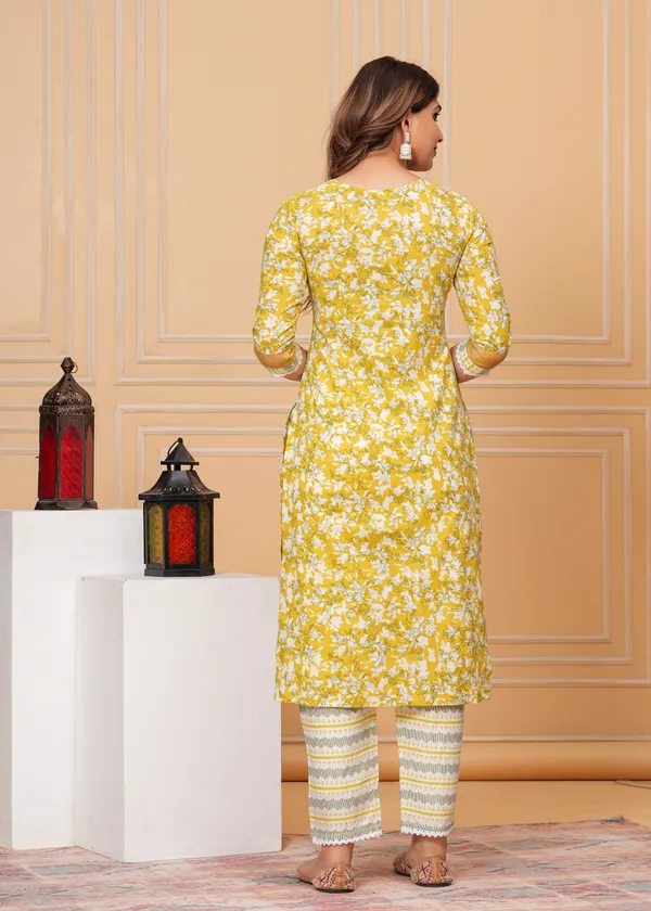Yellow_Sleeveless_Printed_Kurti_Pant_Set_For_Women