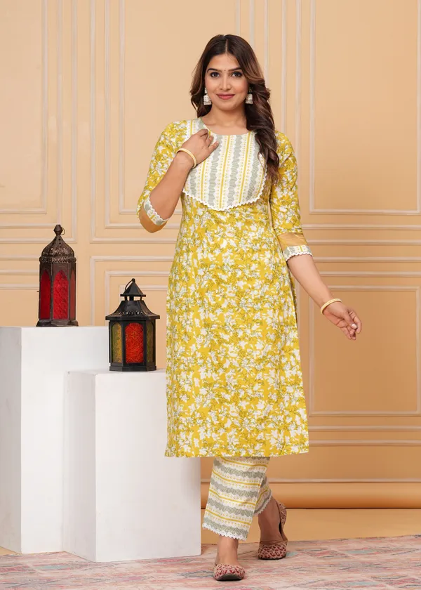 Yellow_Sleeveless_Printed_Kurti_Pant_Set_For_Women