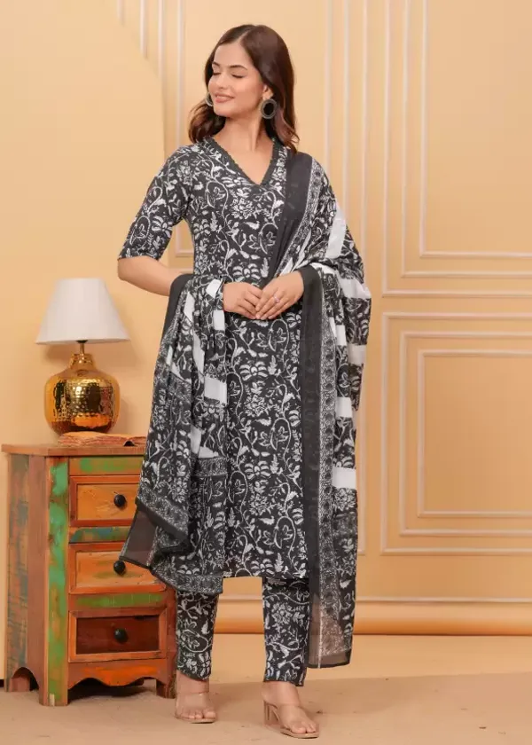 Black_Casual_Wear_Women_Cotton_Kurta_Pant_Set_With_Dupatta