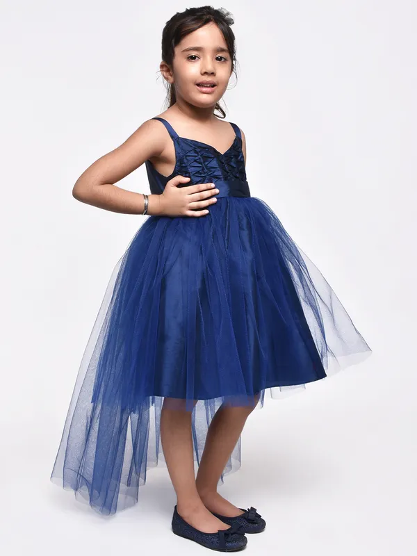 Partywear_dress_with_tail