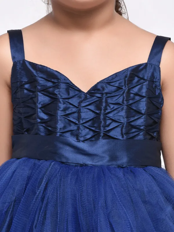 Partywear_dress_with_tail
