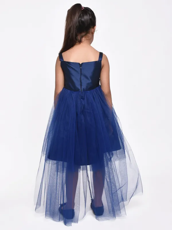Partywear_dress_with_tail