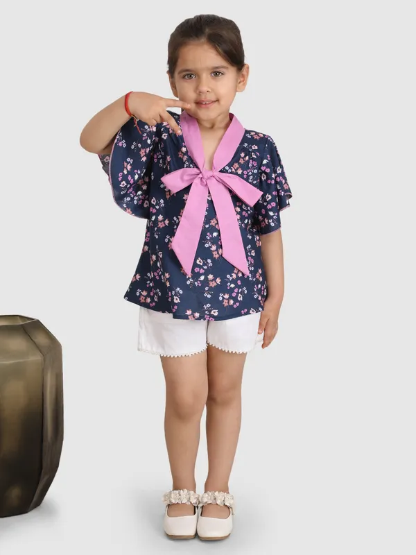 Jelly_Jones_V'neck_collar_band_knot_TOP-Navy_blue