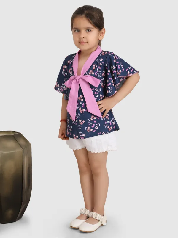 Jelly_Jones_V'neck_collar_band_knot_TOP-Navy_blue