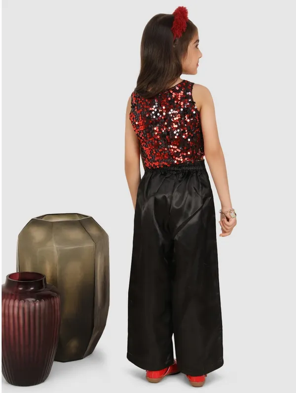 Black_Embossed_Casual_Casual_Top_Trouser_For_Girls