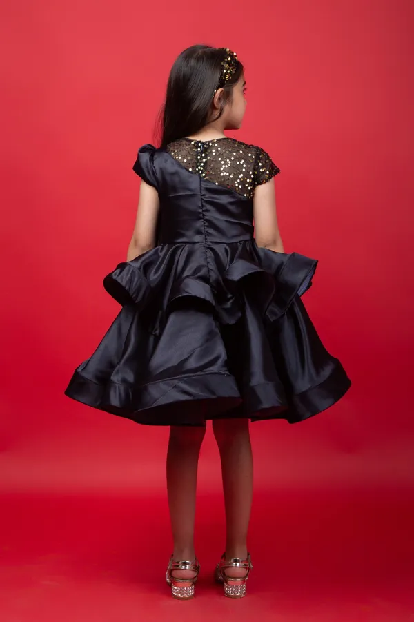 Black_Premium_Quality_Dress_for_Girls_–_Elegant_&_Comfortable_All-Day_Wear
