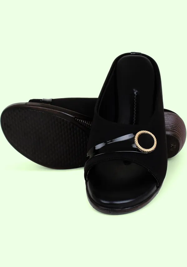 Black_Premium_Synthetic_Low_Heel_Sandal_For_Women