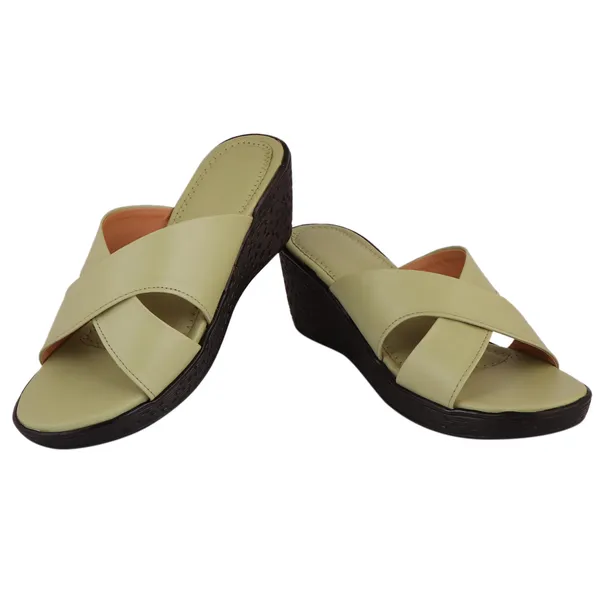 Olive_Premium_Synthetic_Medium_Heel_Sandal_For_Women
