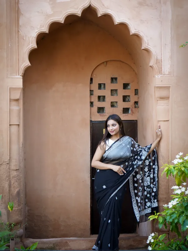 Niraloka_Hand_Embroidered_Black_Georgette_Lucknowi_Chikankari_Saree_With_Blouse_NF5002