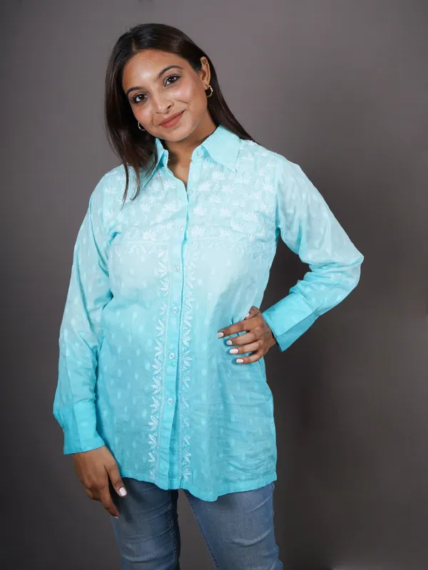 Blue_Ombre_Full_Sleeves_Chikankari_Pure_cotton_Short_Kurti_NF1034