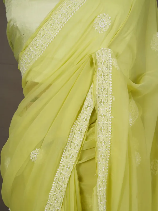 Niraloka_Hand_Embroidered_Green_Georgette_Lucknow_Chikan_Saree_With_Blouse_NF5009