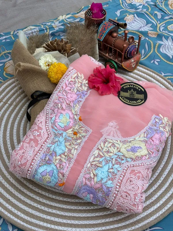 Pink_handmade_Chikankari_georgette_kurta_set__