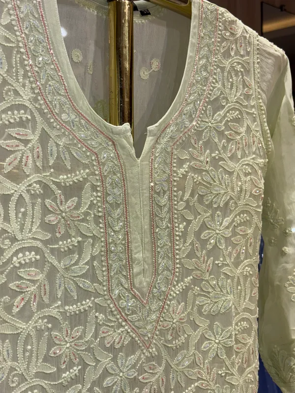 Pure_chiffon_cut_Dana_Chikankari_green_kurti