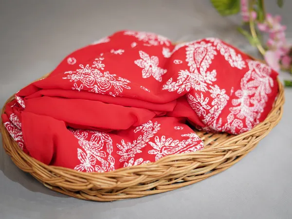 Red_georgette_chikankari_saree_NF5007