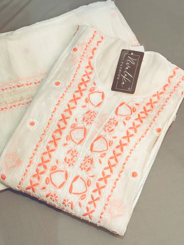 Unstitched_mul_kurta_set_with_dupatta