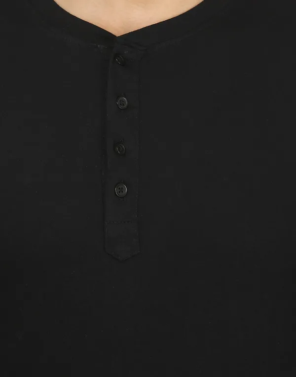 Black_Cotton_Solid_Henley_Neck_Regukar_Fit_T-Shirt_For_Men