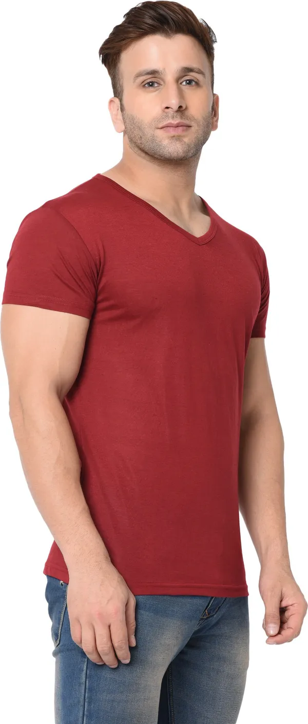 Maroon_Cotton_Solid_V_Neck_Regukar_Fit_T-Shirt_For_Men