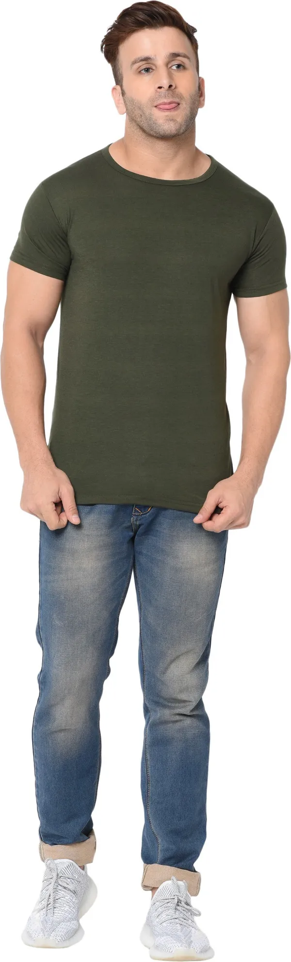 Dark_Green_Cotton_Solid_Round_Neck_Regukar_Fit_T-Shirt_For_Men
