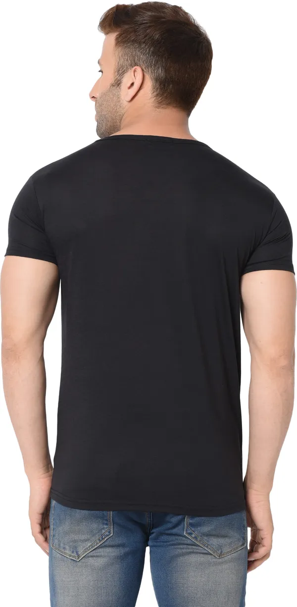 Black_Cotton_Solid_Round_Neck_Regukar_Fit_T-Shirt_For_Men