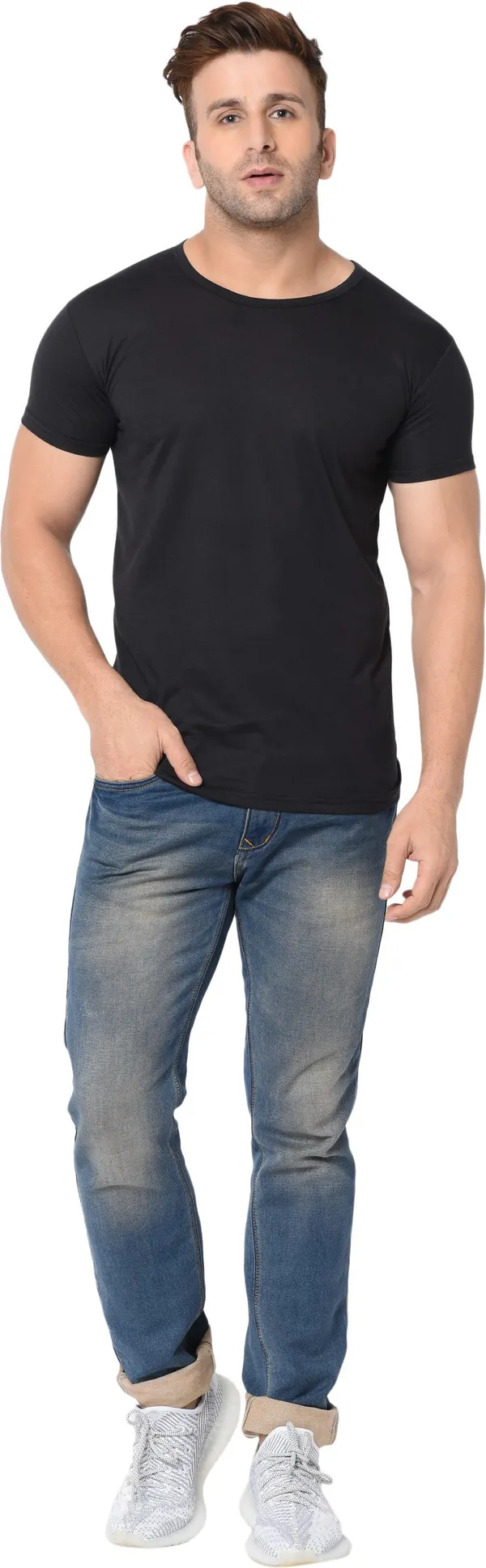 Black_Cotton_Solid_Round_Neck_Regukar_Fit_T-Shirt_For_Men