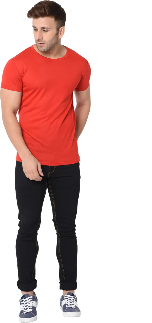 Red_Cotton_Solid_Round_Neck_Regukar_Fit_T-Shirt_for_men