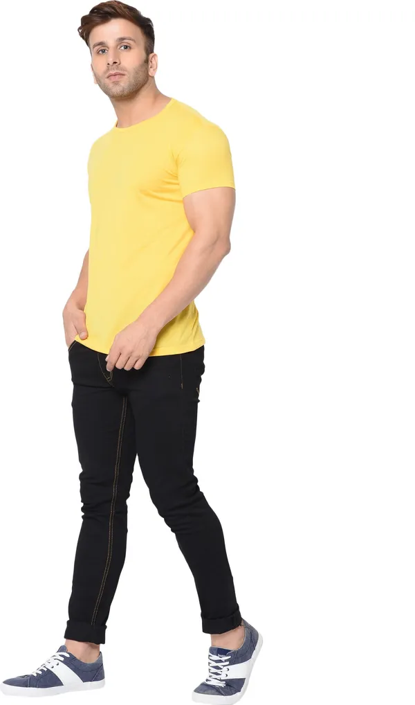 Yellow_Cotton_Solid_Round_Neck_Regukar_Fit_T-Shirt_For_Men