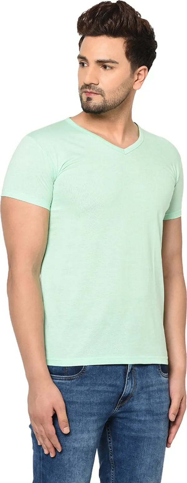 Green_Cotton_Solid_V_Neck_Regukar_Fit_T-Shirt_for_men