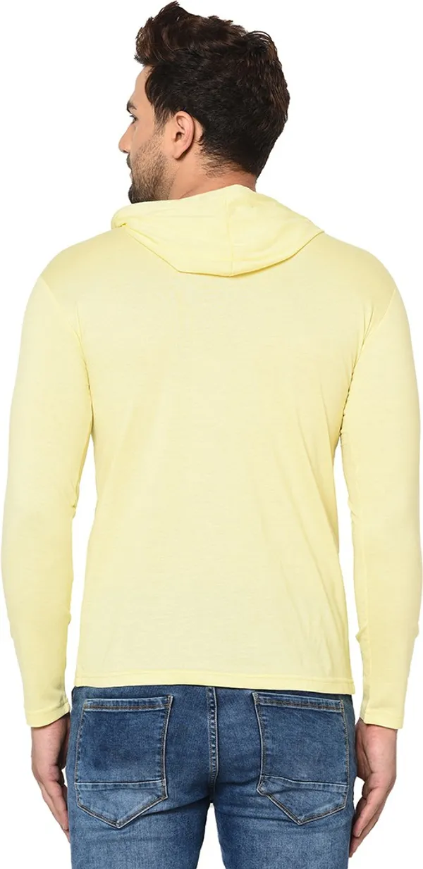 Yellow_Cotton_Solid_Scoop_Neck_Regukar_Fit_T-Shirt_For_Men