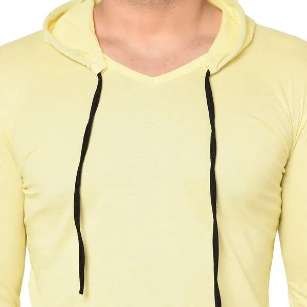 Yellow_Cotton_Solid_Scoop_Neck_Regukar_Fit_T-Shirt_For_Men