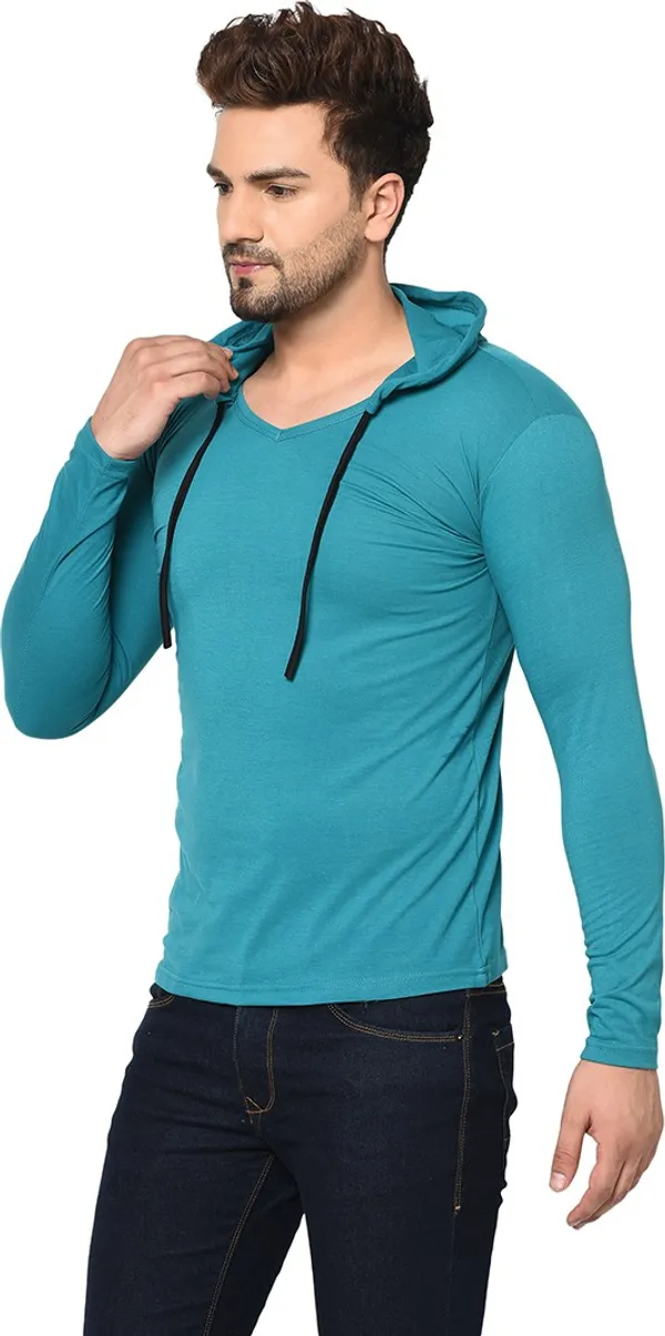 Blue_Cotton_Solid_Scoop_Neck_Regukar_Fit_T-Shirt_For_Men