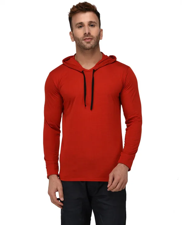 Red_Cotton_Solid_Scoop_Neck_Regukar_Fit_T-Shirt_for_men