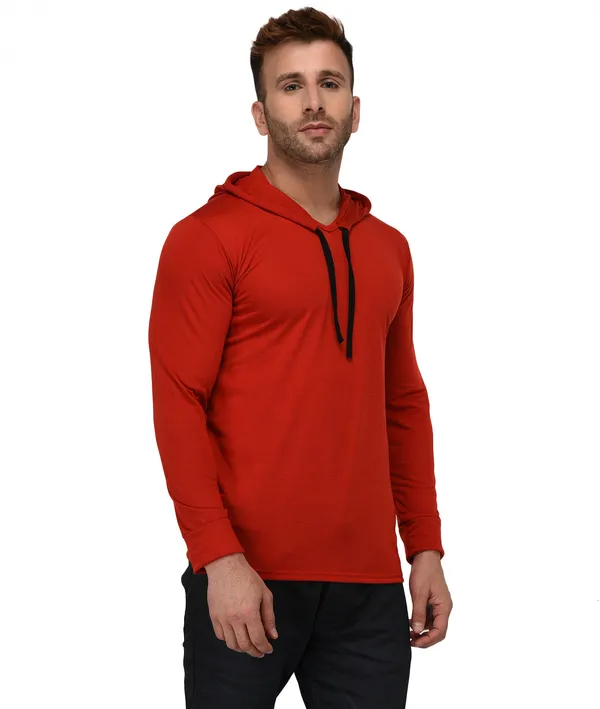 Red_Cotton_Solid_Scoop_Neck_Regukar_Fit_T-Shirt_for_men