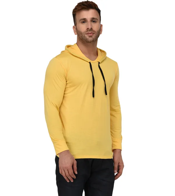 Yellow_Cotton_Solid_Scoop_Neck_Regukar_Fit_T-Shirt_For_Men