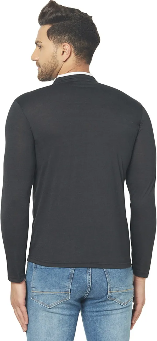 Black_Cotton_Solid_Henley_Neck_Regukar_Fit_T-Shirt_For_Men