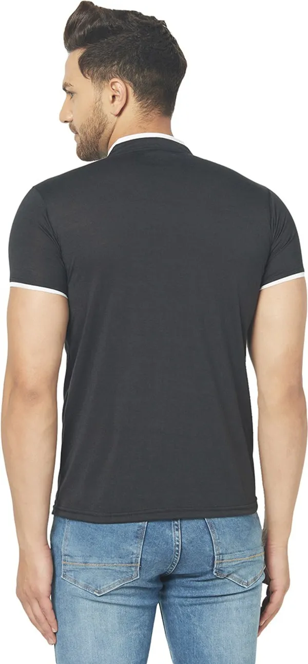 Brown_Cotton_Solid_Henley_Neck_Regukar_Fit_T-Shirt_for_men