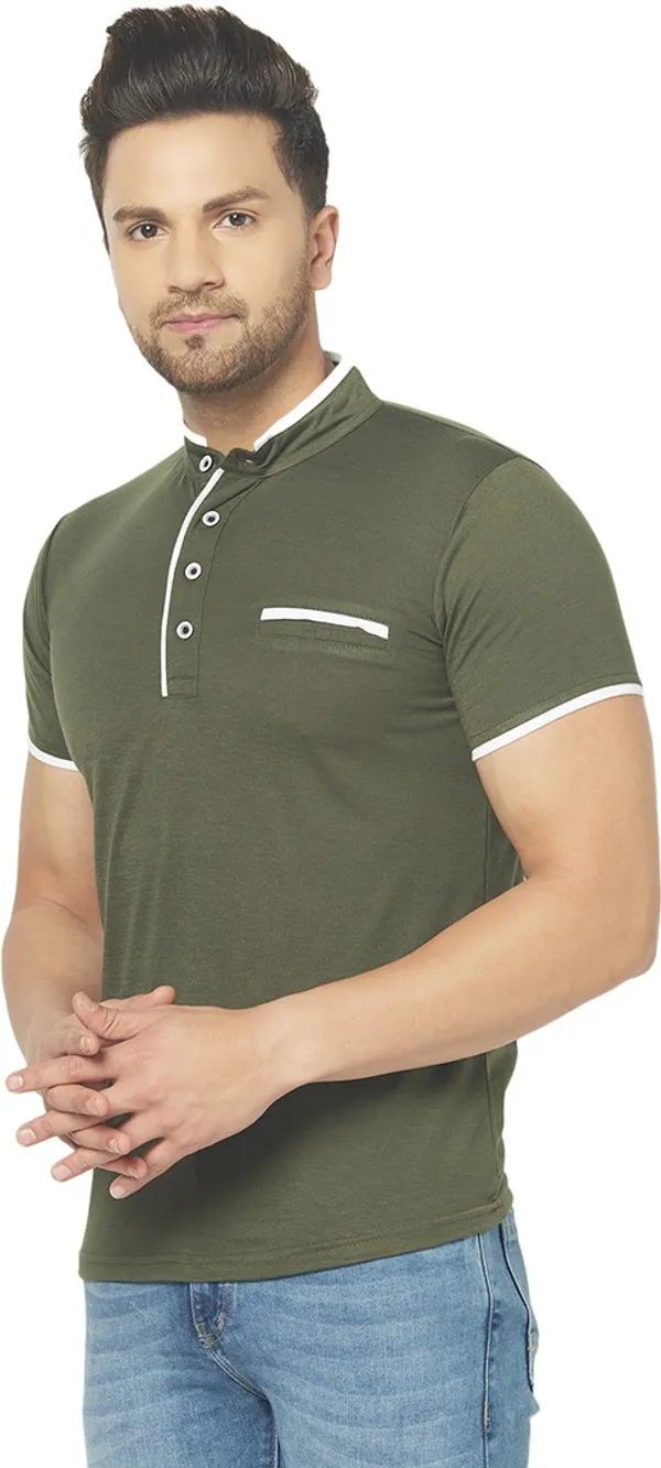Dark_Green_Cotton_Solid_Henley_Neck_Regukar_Fit_T-Shirt_For_Men