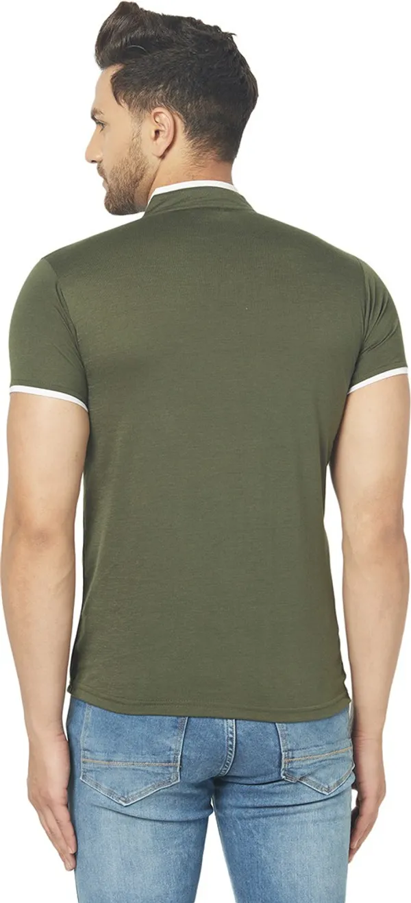 Dark_Green_Cotton_Solid_Henley_Neck_Regukar_Fit_T-Shirt_For_Men