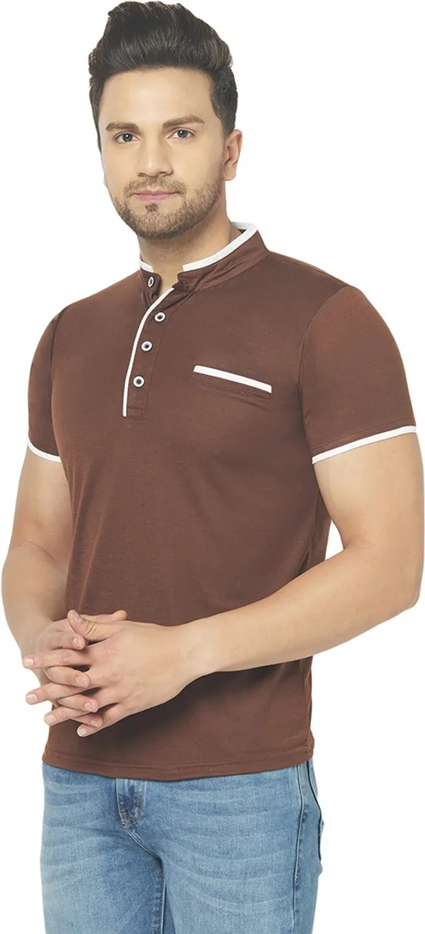 Brown_Cotton_Solid_Henley_Neck_Regukar_Fit_T-Shirt_For_Men